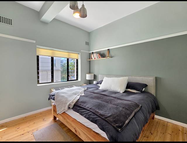 3 BEDROOM APARTMENT FOR SALE IN BANTRY BAY